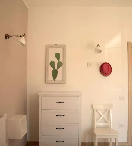 Turtle House * Palau